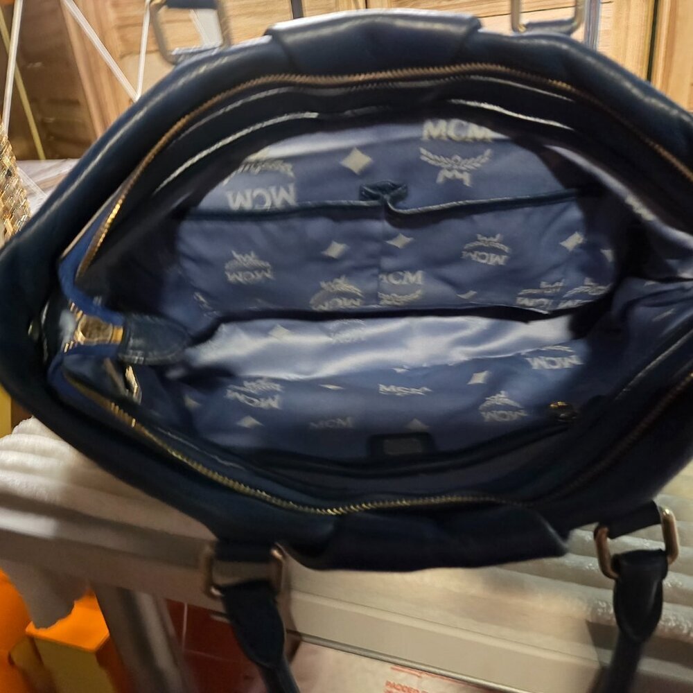 MCM Embossed Pebble Leather Bag - Picture 5 of 10